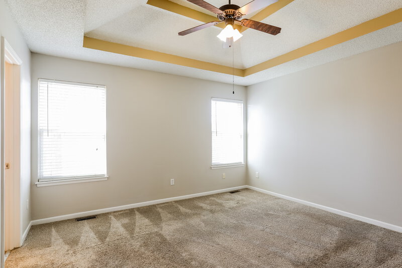 2,500/Mo, 1100 N Ponca Dr Independence, MO 64056 Main Bedroom View