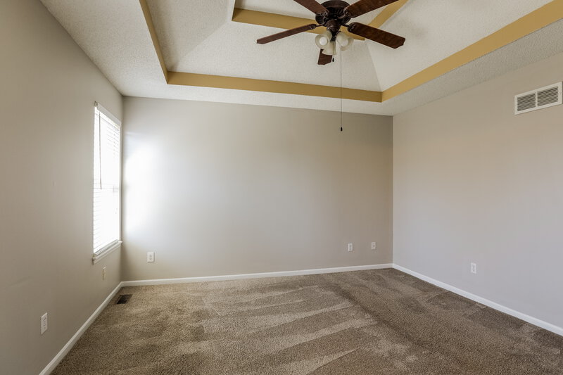 2,500/Mo, 1100 N Ponca Dr Independence, MO 64056 Main Bedroom View 3
