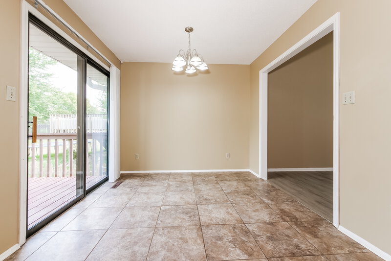 1,715/Mo, 106 Brent Rd Belton, MO 64012 Dining Room View