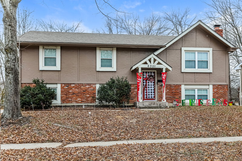 1,600/Mo, 6301 E 140th Terrace Grandview, MO 64030 External View