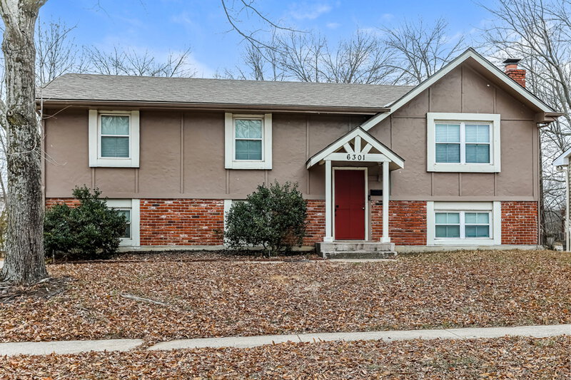 1,830/Mo, 6301 E 140th Terrace Grandview, MO 64030 External View