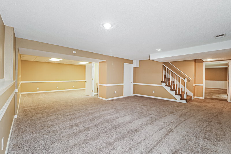 2,770/Mo, 9004 Arlington Ct Kansas City, MO 64138 Basement View 2