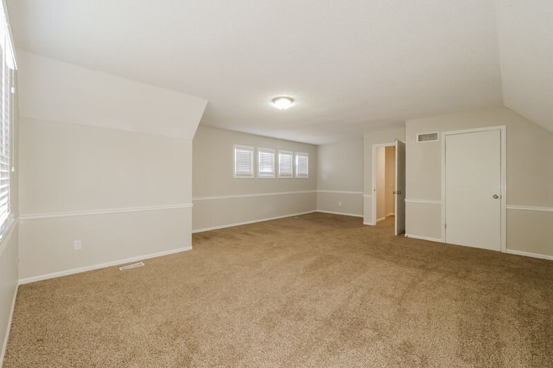 2,730/Mo, 3633 NE Basswood Dr Lees Summit, MO 64064 Bedroom View 2