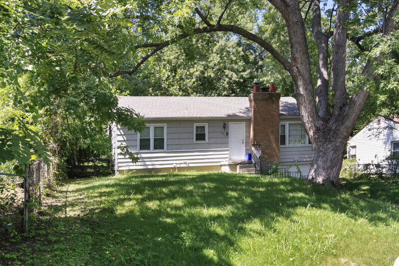 0/Mo, 3312 North 58th Street Kansas City, KS 66104 External View