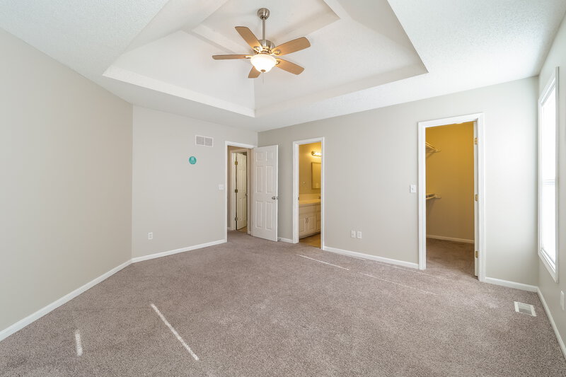 1,810/Mo, 33075 W 88th Ter De Soto, KS 66018 Main Bedroom View