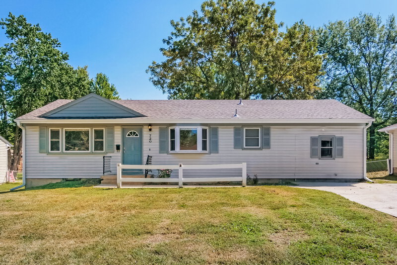 1,610/Mo, 720 S Alta Ln Olathe, KS 66061 External View