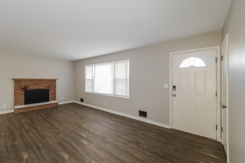 1,585/Mo, 1202 Baltimore St Pleasant Hill, MO 64080 Misc View