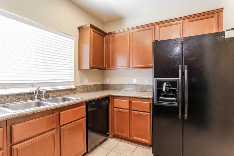 1,835/Mo, 921 Sunny Acres Ave North Las Vegas, NV 89081 Kitchen View 2