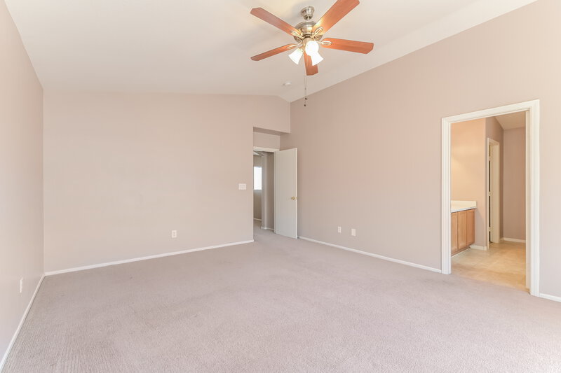 1,975/Mo, 5891 Gentleslope St Henderson, NV 89011 Main Bedroom View 2