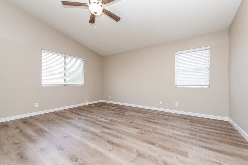 2,240/Mo, 7525 Wandering St Las Vegas, NV 89131 Main Bedroom View