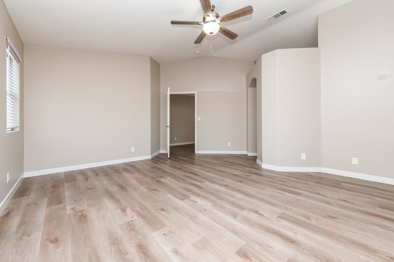 2,240/Mo, 7525 Wandering St Las Vegas, NV 89131 Main Bedroom View 2