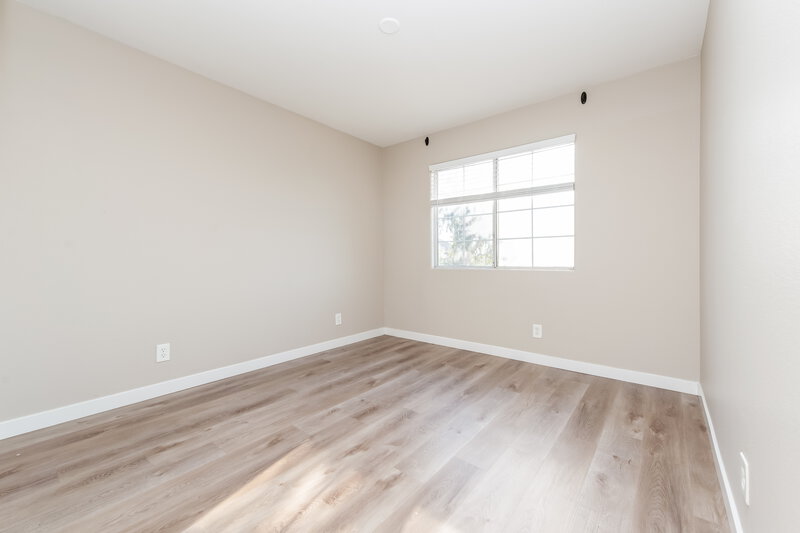 2,240/Mo, 7525 Wandering St Las Vegas, NV 89131 Bedroom View 2