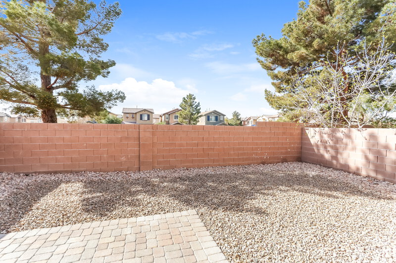 2,140/Mo, 4447 Acropolis Ave North Las Vegas, NV 89031 Exterior View