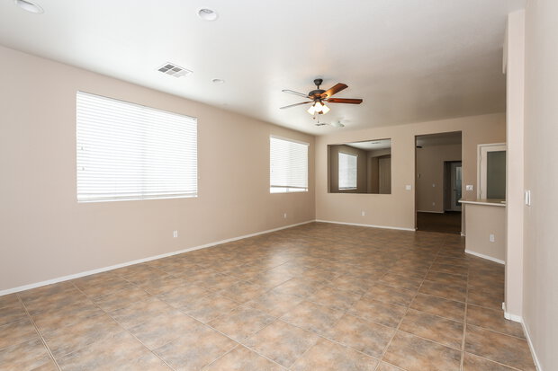 1,810/Mo, 5635 Indian Springs St North Las Vegas, NV 89031 Living Room View 4