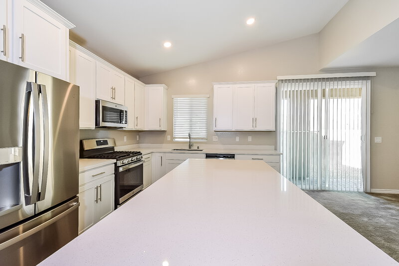 2,585/Mo, 4408 Contour Bend Ave North Las Vegas, NV 89084 Kitchen View