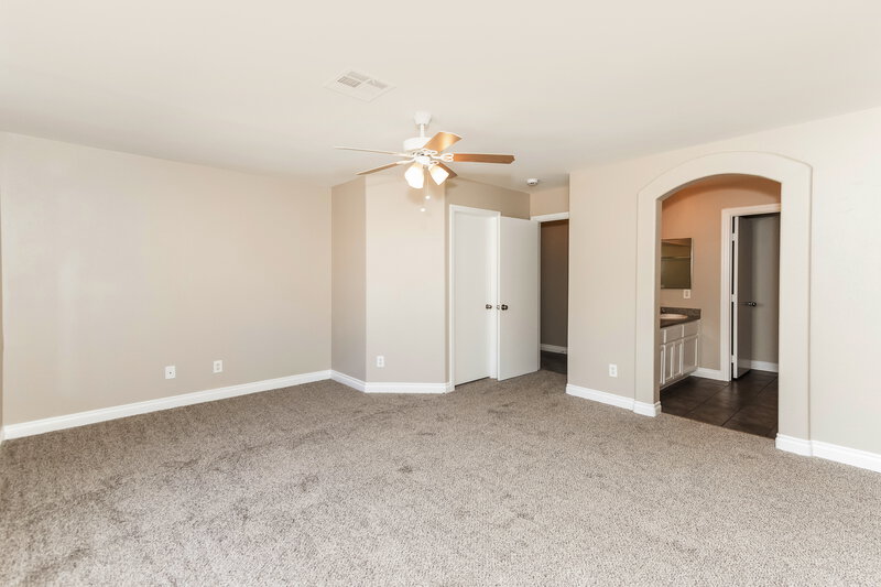 2,150/Mo, 1026 Cliffbrook Hedge Ave North Las Vegas, NV 89081 Misc View 6