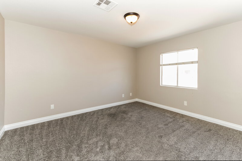 2,150/Mo, 1026 Cliffbrook Hedge Ave North Las Vegas, NV 89081 Misc View 10