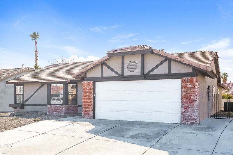 2,155/Mo, 4821 Evergreen Glen Dr Las Vegas, NV 89130 Front View