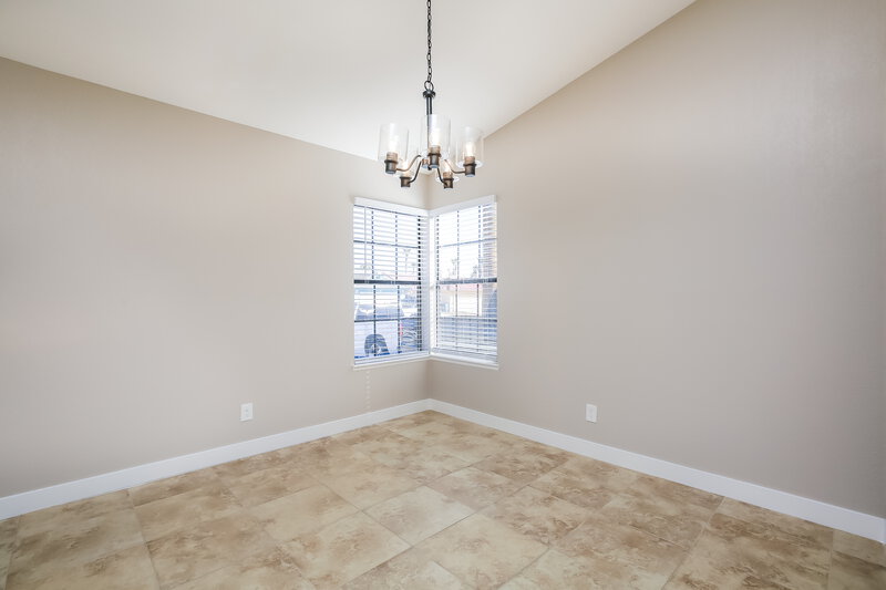 2,155/Mo, 4821 Evergreen Glen Dr Las Vegas, NV 89130 Dining Room View