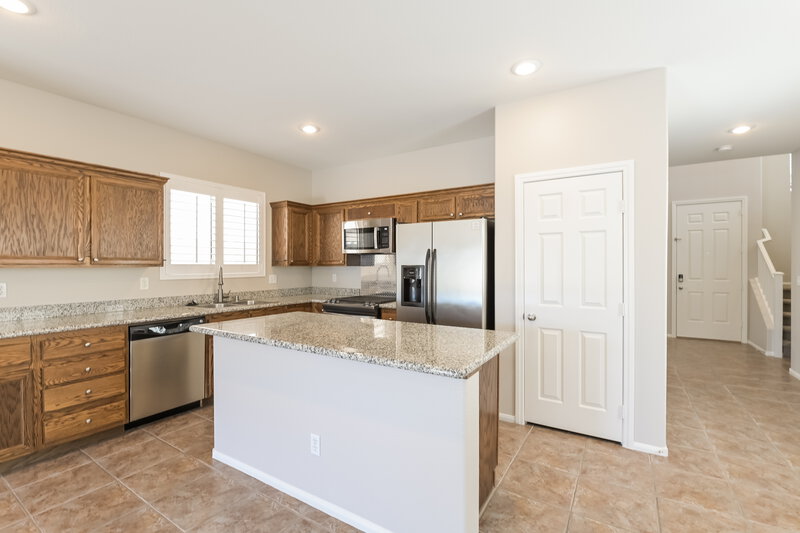 2,255/Mo, 1409 Winters Run Ave Las Vegas, NV 89183 Kitchen View