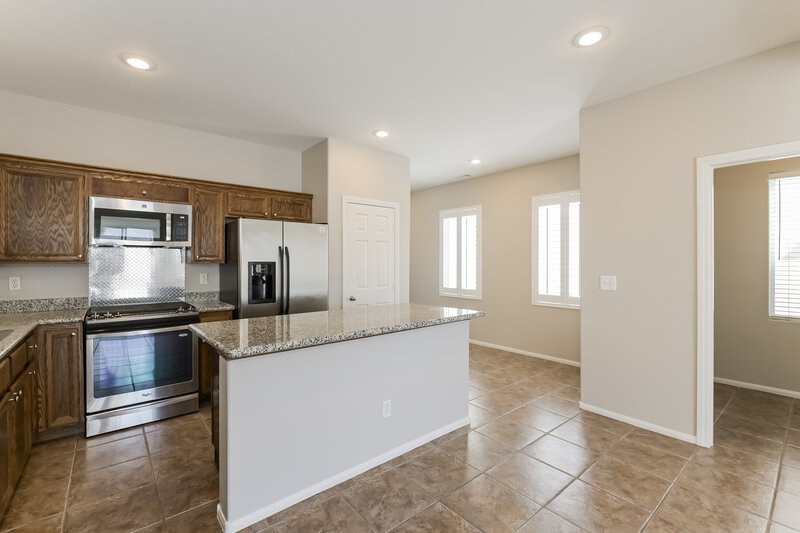 2,255/Mo, 1409 Winters Run Ave Las Vegas, NV 89183 Kitchen View 2