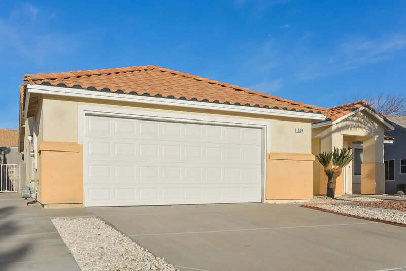 2,395/Mo, 319 Evan Picone Dr Henderson, NV 89014 Front View