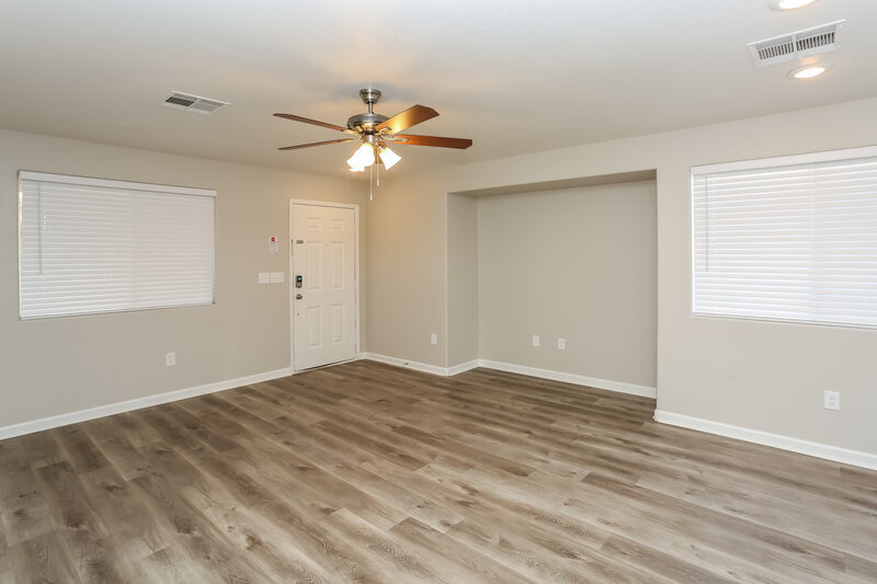 1,935/Mo, 9144 Spoonbill Ridge Pl Las Vegas, NV 89143 Living Room View 2