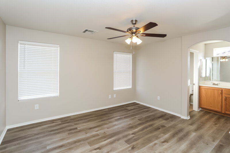 1,935/Mo, 9144 Spoonbill Ridge Pl Las Vegas, NV 89143 Main Bedroom View