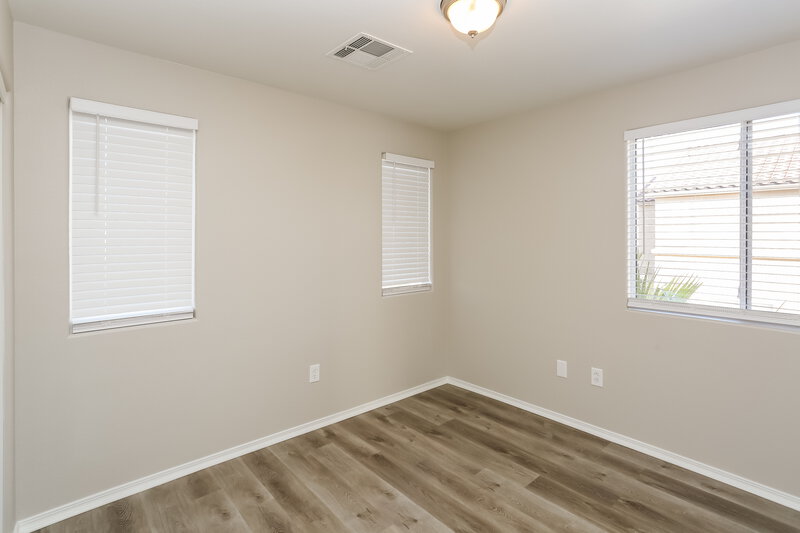 1,935/Mo, 9144 Spoonbill Ridge Pl Las Vegas, NV 89143 Bedroom View