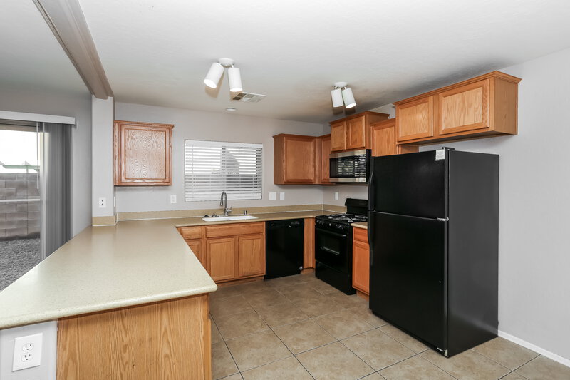 1,885/Mo, 8988 Marmo Ave Las Vegas, NV 89148 Kitchen View