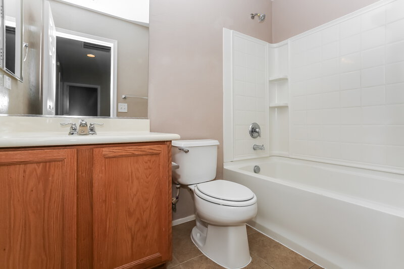 1,885/Mo, 8988 Marmo Ave Las Vegas, NV 89148 Bathroom View