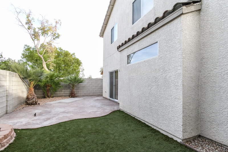 2,540/Mo, 10532 Early Heights Ct Las Vegas, NV 89129 Patio View 2
