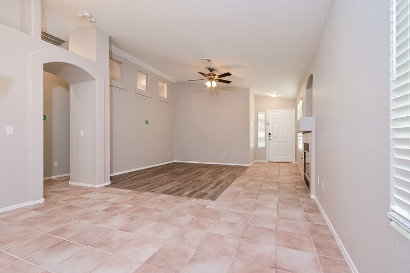 1,985/Mo, 7028 Old Village Ave Las Vegas, NV 89129 Dining Room View 2