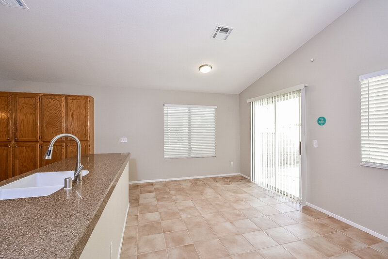1,985/Mo, 7028 Old Village Ave Las Vegas, NV 89129 Breakfast Nook View