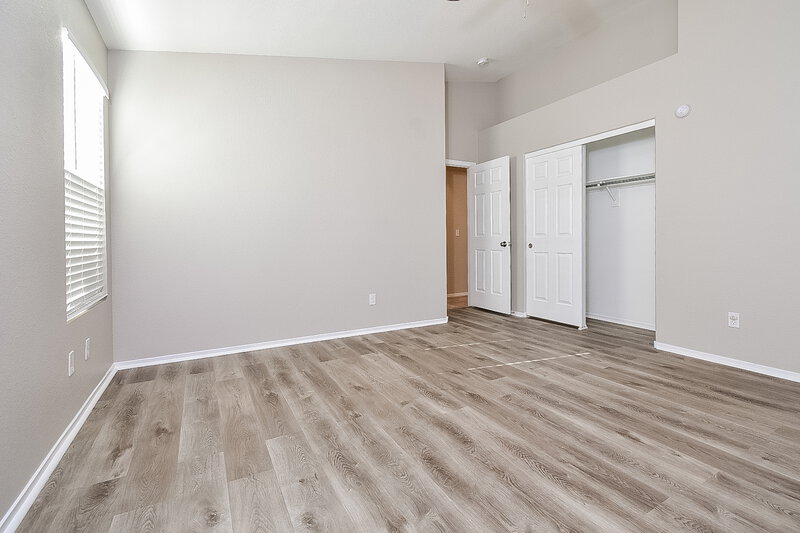 1,985/Mo, 7028 Old Village Ave Las Vegas, NV 89129 Main Bedroom View 2