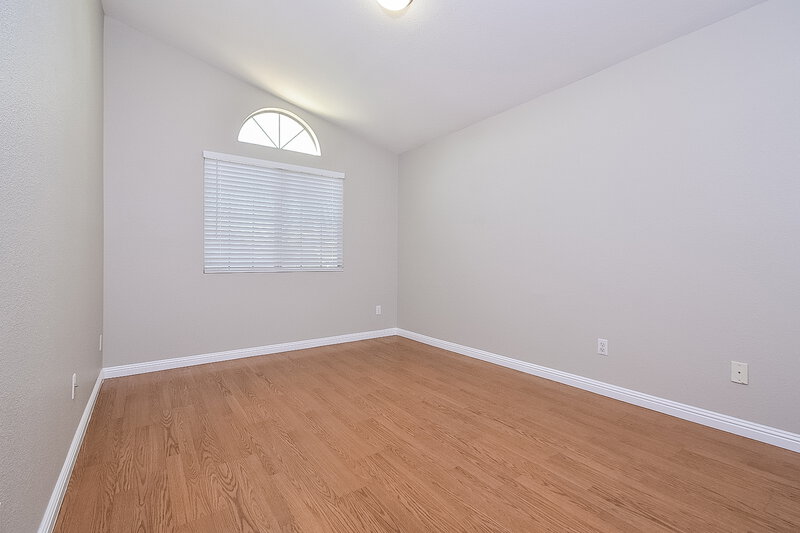 1,985/Mo, 7028 Old Village Ave Las Vegas, NV 89129 Bedroom View 3