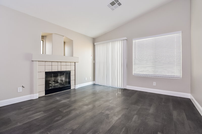 1,945/Mo, 7848 Quill Gordon Ave Las Vegas, NV 89149 Living Room View