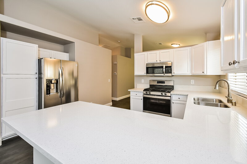 1,945/Mo, 7848 Quill Gordon Ave Las Vegas, NV 89149 Kitchen View 2