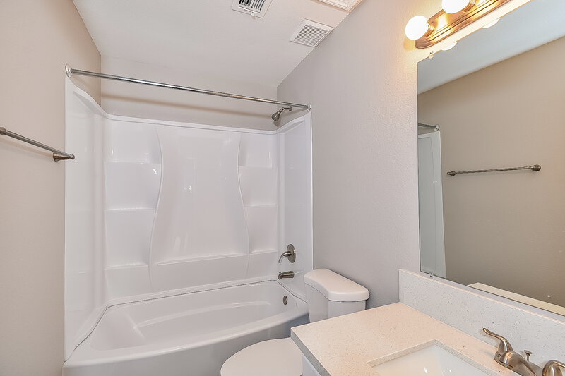 1,945/Mo, 7848 Quill Gordon Ave Las Vegas, NV 89149 Bathroom View