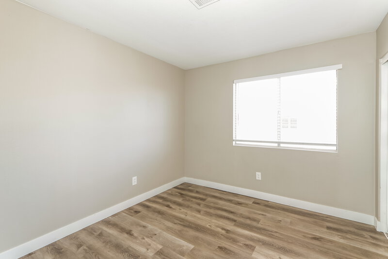 3,330/Mo, 1324 Walstone Rd North Las Vegas, NV 89031 Bedroom View 2