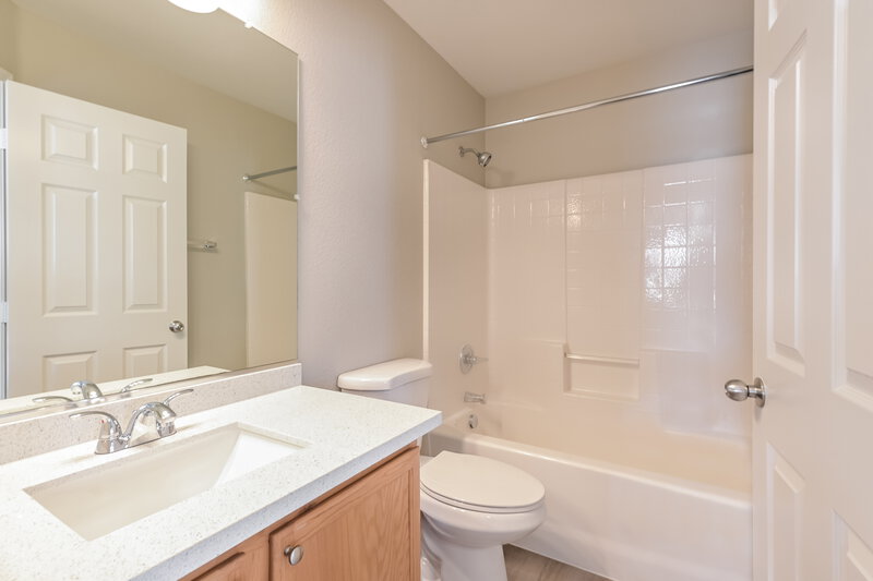 1,940/Mo, 10603 Pueblo Springs St Las Vegas, NV 89183 Bathroom View