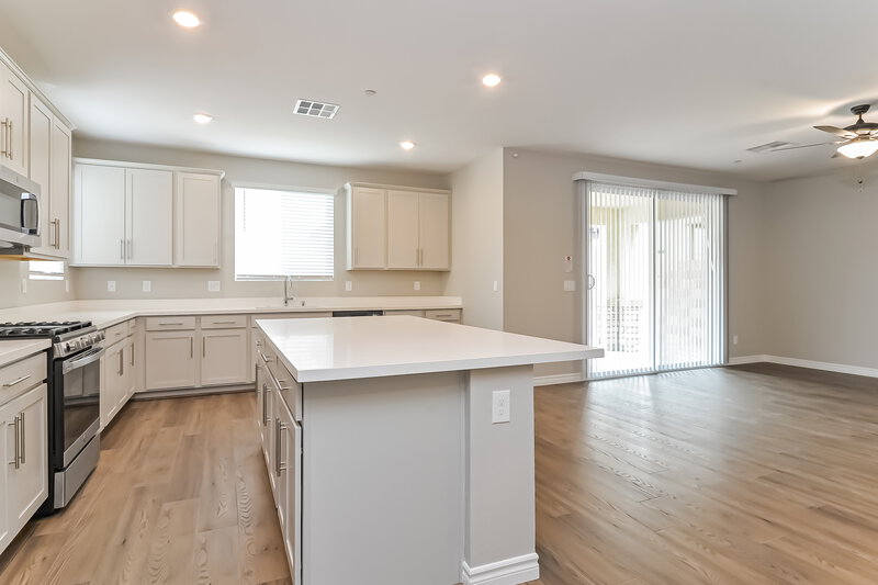 2,400/Mo, 816 Astra Peak St Henderson, NV 89011 Kitchen View