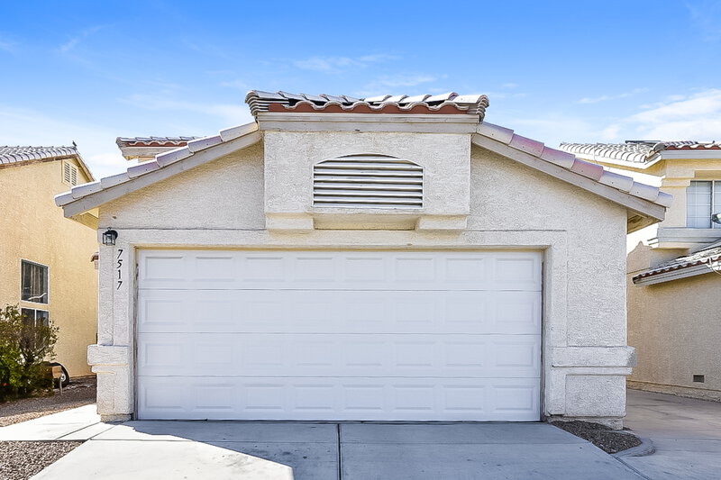 1,880/Mo, 7517 Maiden Run Ave Las Vegas, NV 89130 External View