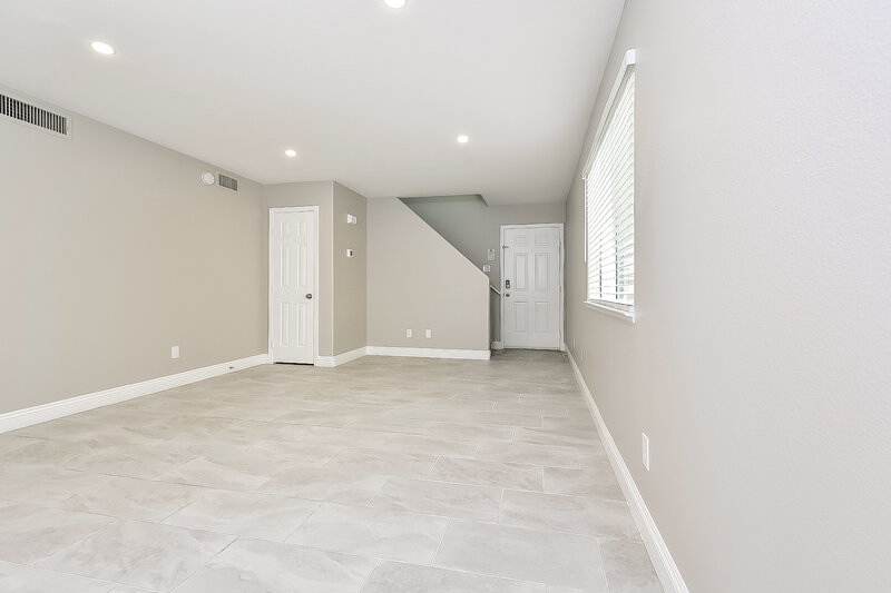 1,880/Mo, 7517 Maiden Run Ave Las Vegas, NV 89130 Misc View 3