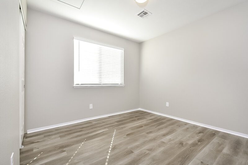 1,880/Mo, 7517 Maiden Run Ave Las Vegas, NV 89130 Misc View 13