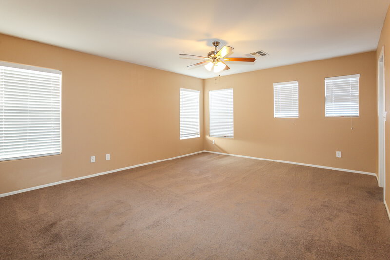 2,180/Mo, 5025 Whistling Acres Ave Las Vegas, NV 89131 Master Bedroom View 2