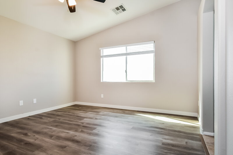 2,300/Mo, 7661 Rainbow Cove Dr Las Vegas, NV 89131 Main Bedroom View