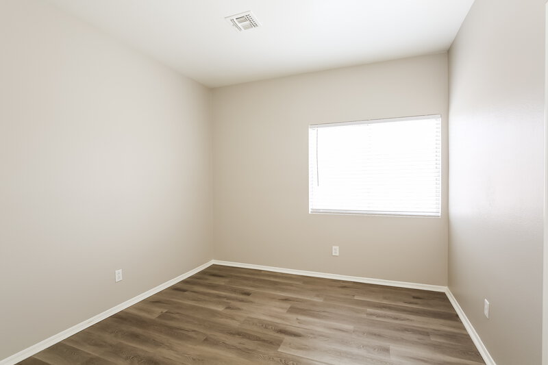 2,215/Mo, 5637 Island Mist St Las Vegas, NV 89130 Bedroom View