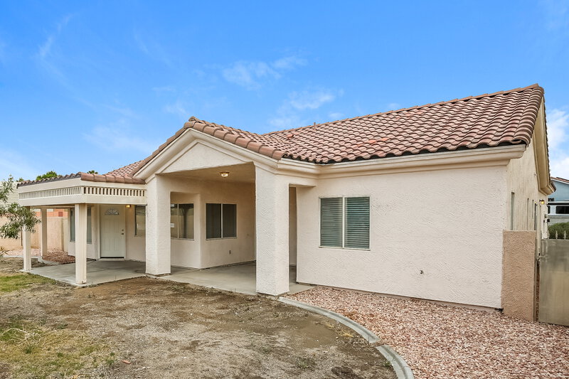 2,215/Mo, 5637 Island Mist St Las Vegas, NV 89130 Rear View
