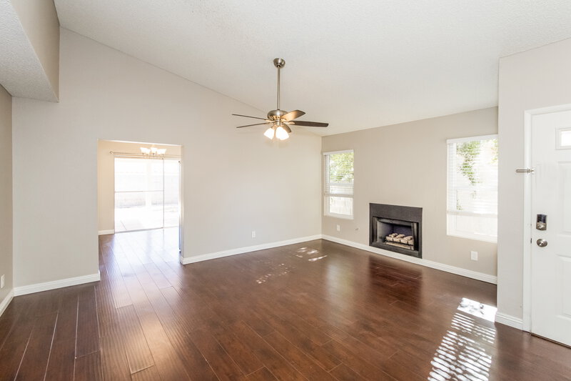 2,045/Mo, 644 Paulson Dr Las Vegas, NV 89123 Living Room View 2